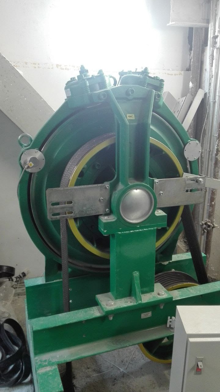 نصب انواع آسانسور های پکیج خارجی